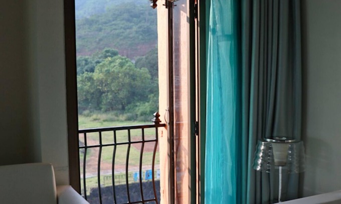 Lavasa Apartment | The Waterfront Shaw