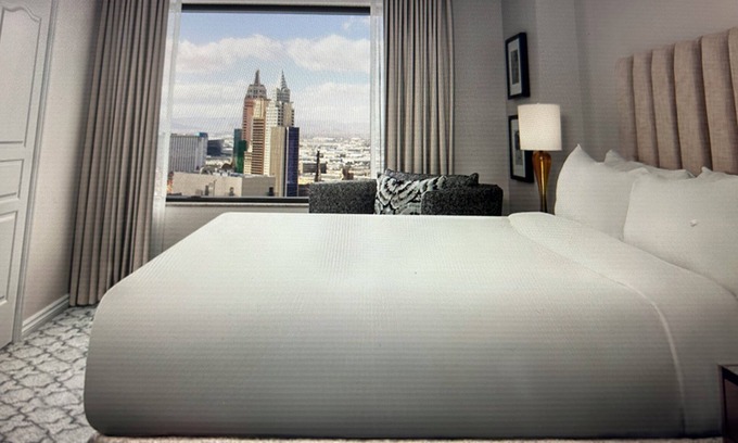 Las Vegas Condo | The Week of Grand Prix Charming 2-bedroom condo in fabulous Las Vegas