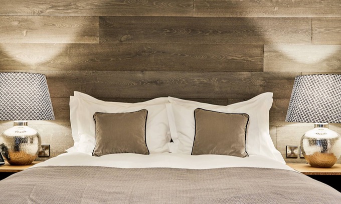 Stratfield Turgis Hotel | The Wellington Arms