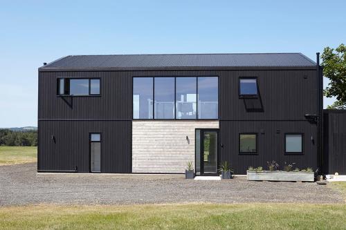 Yarmouth House | The Wendy House