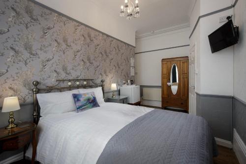 South Shore House | The Wescoe Guesthouse