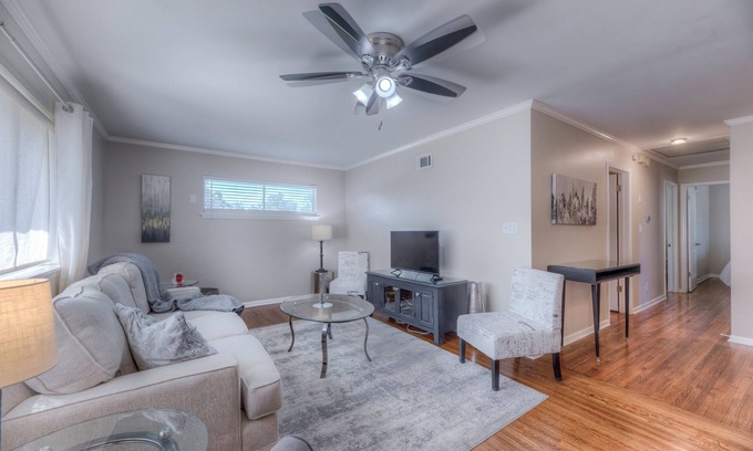 Tulsa House | The West Edge