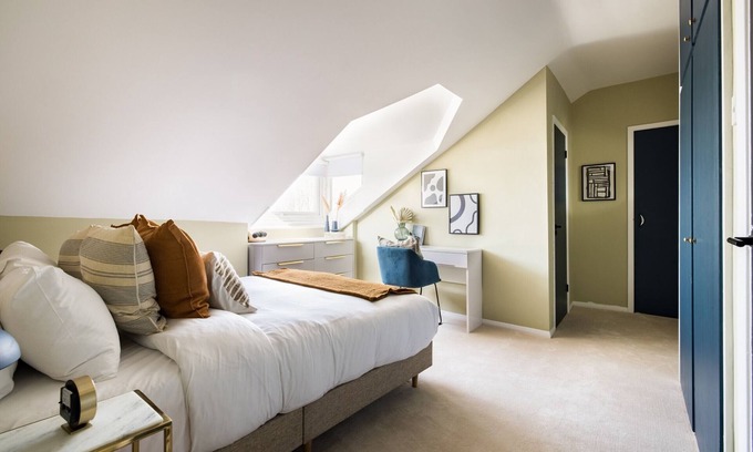 West Hampstead Apartment | The West Hampstead Retreat - Modern & Bright 1BDR Apartment