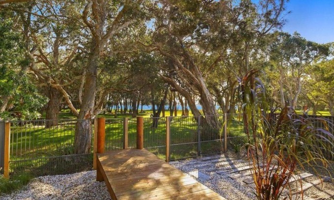 Budgewoi House | The Wharf House at Budgewoi