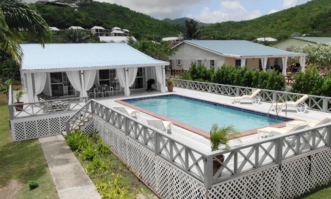 Jolly Harbour House | The White House