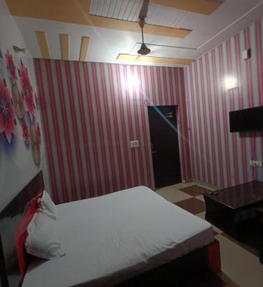 Thanesar Hotel | The White Rose hotel andRestaurant