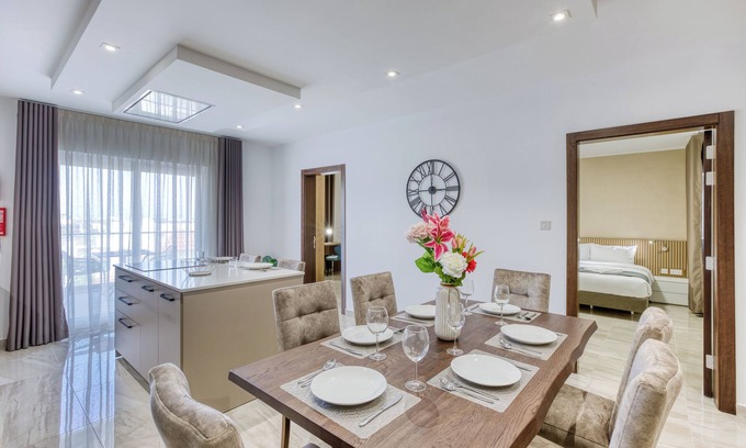 St. Andrew's Apartment | The whole group will enjoy easy access to everything from this centrally located place