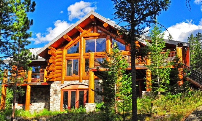 Allenspark Cabin | The Wild Creek Lodge