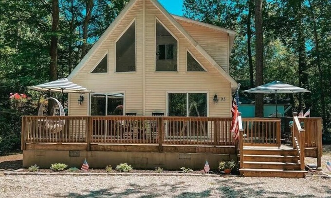 Ocean Pines House | The Wild Horse Cottage *New Listing*