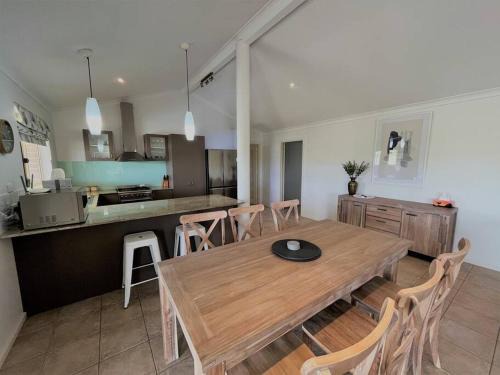 West Beach House | The Willow