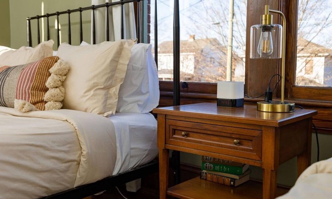 Roanoke Apartment | The Winona House - Boutique Hotel Near Downtown