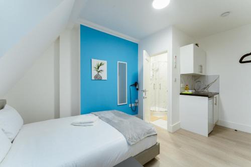 Wood Green House | The Wood Green Star Self Contained Studios