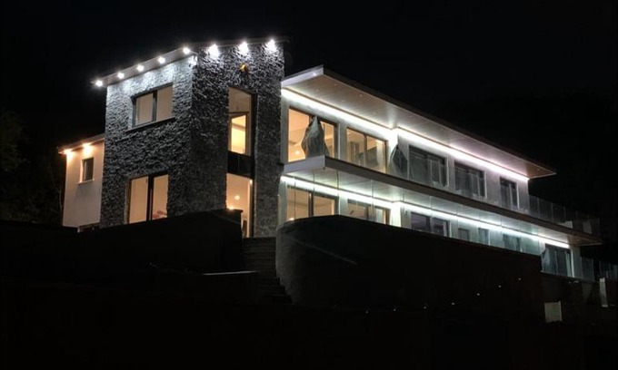 Lisburn House | The Wylies