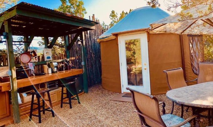 Zuzax Villa | The Yoga Yurta at Sunny Mellow Eco Villa