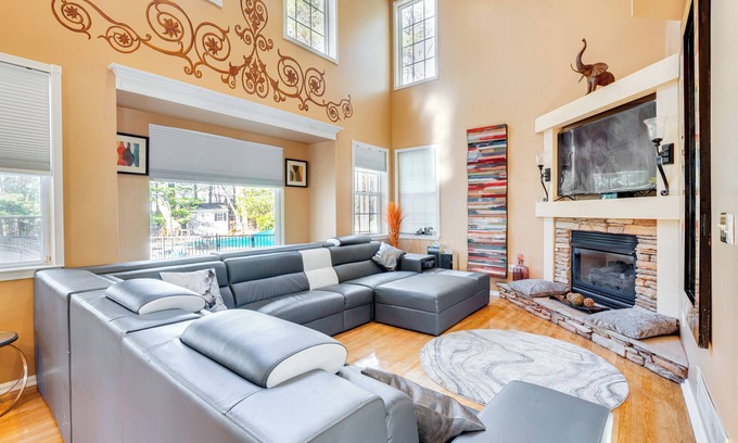Jackson House | Theater & Game Room at Trenton Area Home