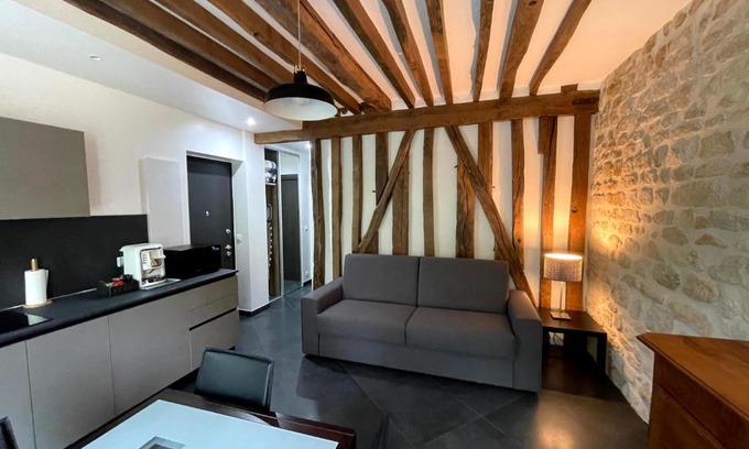 Quartier de la Folie-Mericourt Apartment | Thegreatflat