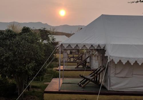 Kanoi Other | theleeladesertcamp