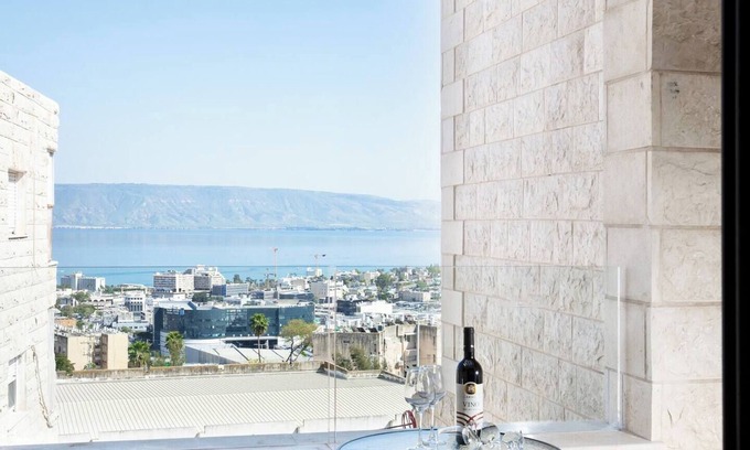 Tiberias Apartment | This apartment is a 3 bedroom(s), 2 bathrooms, located in Tiberias, North District.
