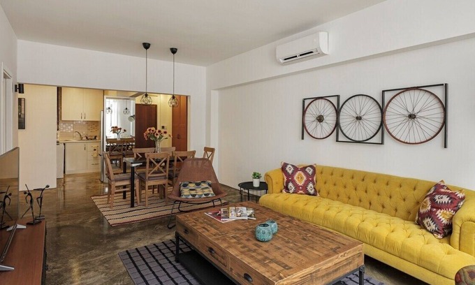 Bebek Apartment | This apartment is a 3 bedroom(s), 2 bathrooms, located in Beşiktaş, İstanbul.