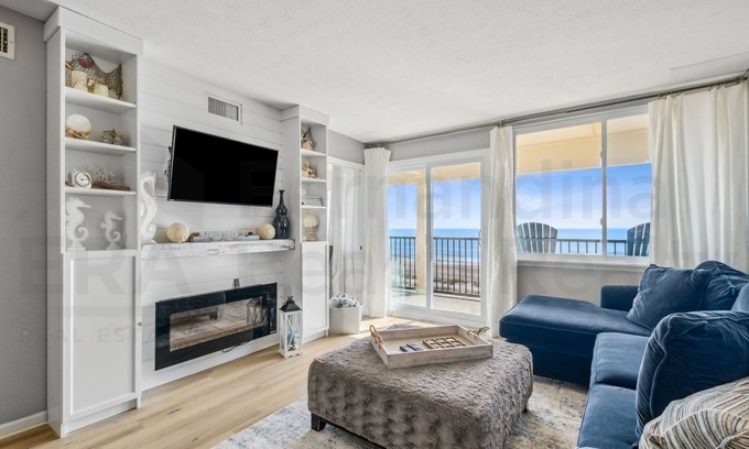 Ocean Cay Condo | This beautiful condominium has it all! Corner Unit! Dog Friendly!