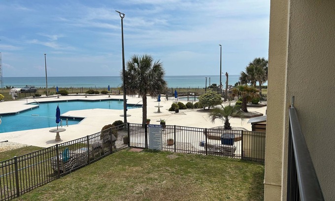 Indian Beach Condo | This bright and colorful "beachy" condo is perfect for those seeking the sun!