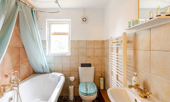 Marlow Cottage | This charming 17th Century Grade II listed Cottage