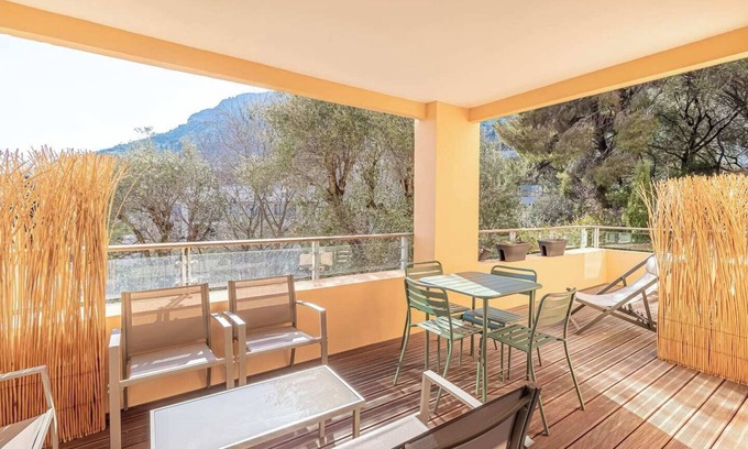 Beausoleil Condo | This condominium is a 1 bedroom(s), 1 bathrooms, located in Beausoleil, Provence-Alpes-Côte d'Azur.