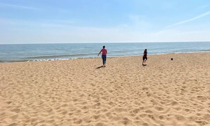 Broadstairs Cottage | This cottage is a 4 bedroom(s), 2 bathrooms, located in Broadstairs, England.