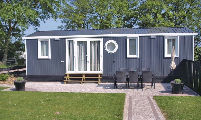 Westerland House | This holiday home in Westerland offers a beautiful view of the Wadden Sea.