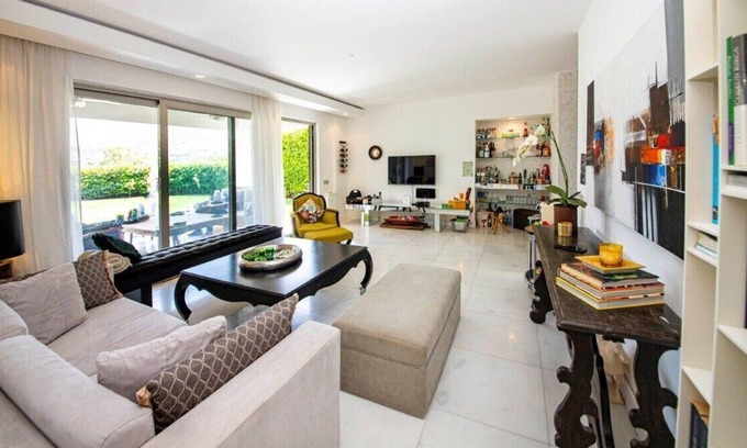 Golturkbuku House | This house is a 1 bedroom(s), 3 bathrooms, located in Bodrum, Muğla.