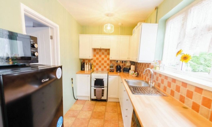 Ipswich House | This house is a 4 bedroom(s), 2 bathrooms, located in Suffolk, England.