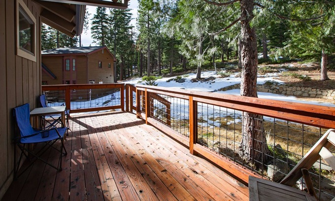 Tahoma House | This house is a 4 bedroom(s), 3 bathrooms, located in Tahoma, CA.