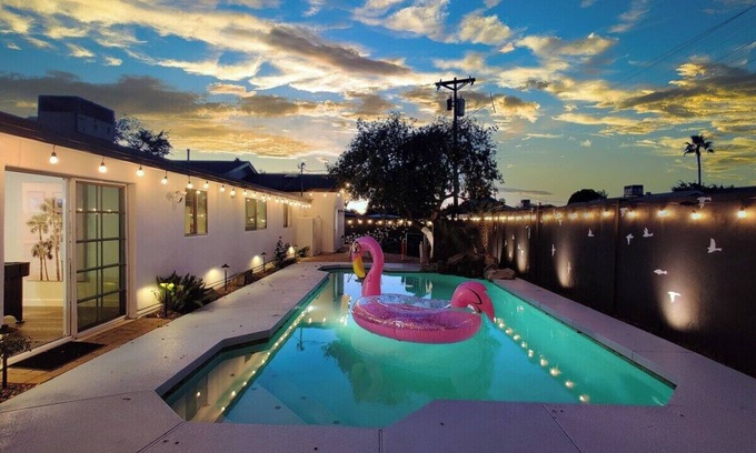 Scottsdale Country Acres House | This house is a 5 bedroom(s), 4 bathrooms, located in Scottsdale, AZ.