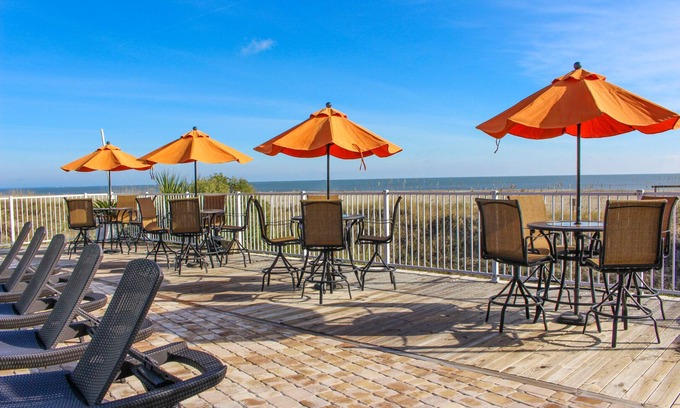 Tybee Island Condo | This is a beautiful condo in a private exclusive beach club on Tybee!