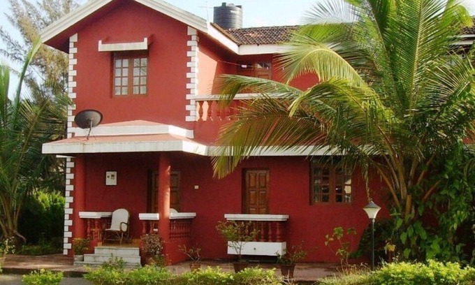 Varca Villa | This spacious 3 bedroom villa is only 300m from the very beautiful Varca beach