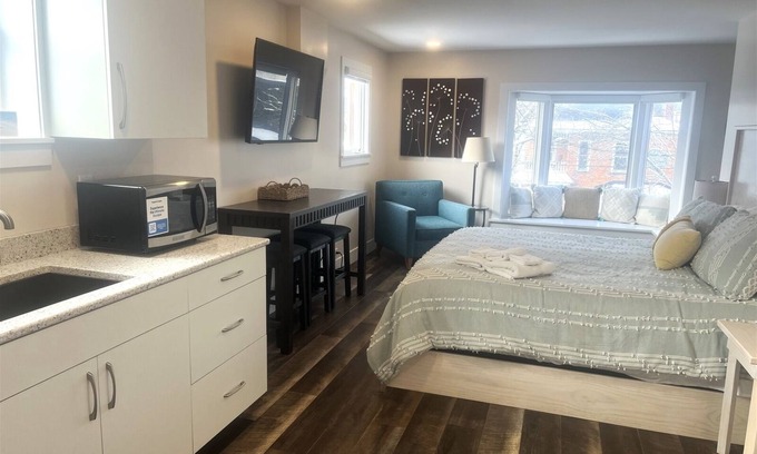 Saugatuck House | This studio apartment sits on the second floor perched over a retail shop.