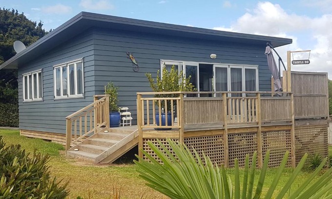 Ruakaka House | Thistle Do Beach Bach