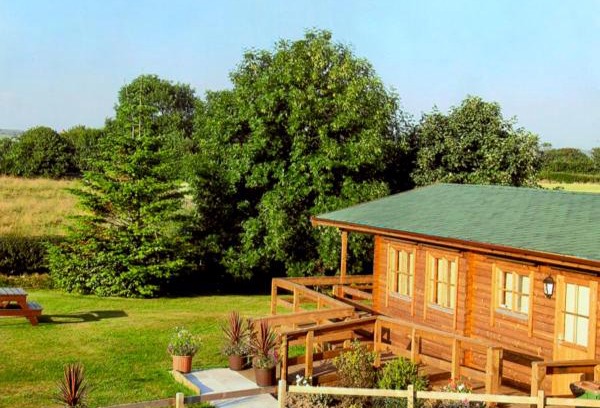 Liverton House | Thornlea Log Cabin