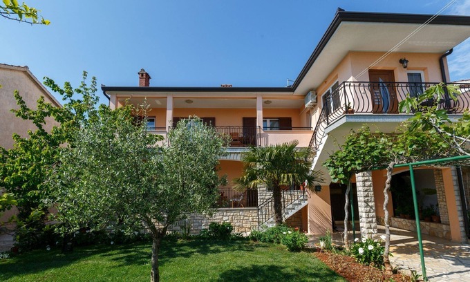 Rovinj Apartment | Three bedroom apartment with terrace Rovinj (A-14153-a)