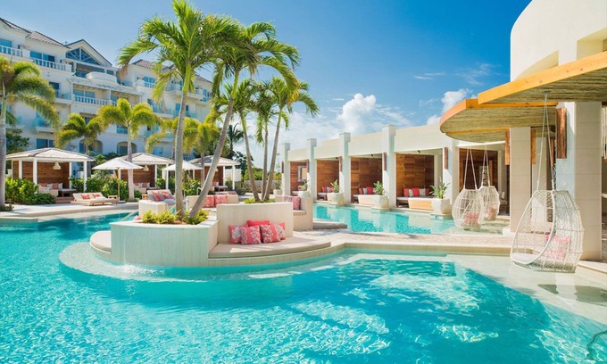 Long Bay Hotel | Three Bedroom | Family Stay at Long Bay Beach | Resort w/Multiple Pools