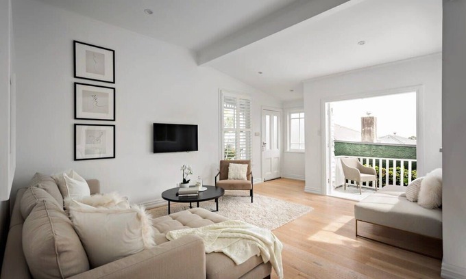 Grey Lynn House | Three-Bedroom Grey Lynn Villa