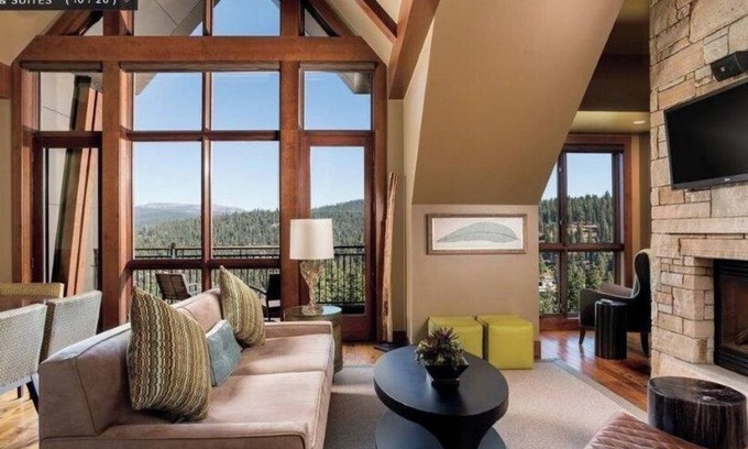 Truckee Resort | Three bedroom luxury villa on slopes of Lake Tahoe.