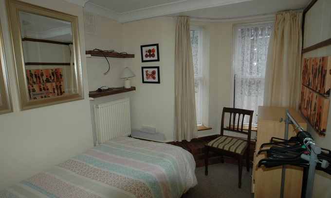 Tring Apartment | Three Bedroomed apartment near centre of Tring 'Stones Throw'