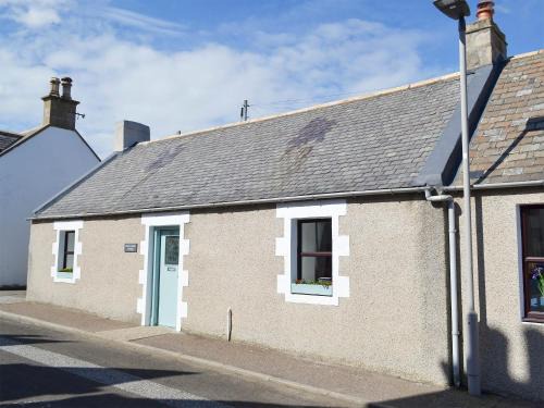 Buckie House | Three Creeks Cottage