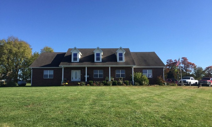 Bolivar Apartment | Three Kings in the country!