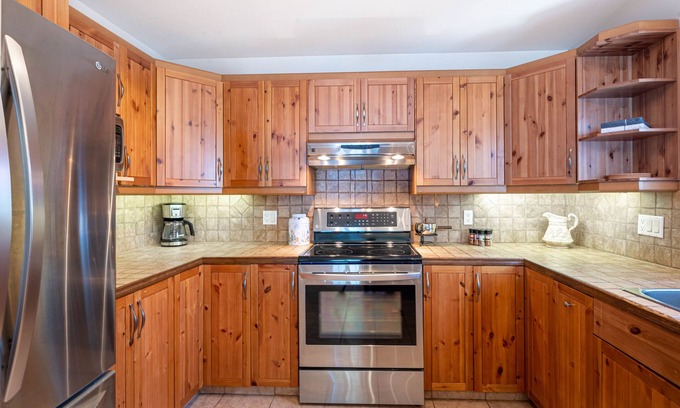 Saint Come Ski Chalet | Three Lake Cottage 2 minutes from Ski