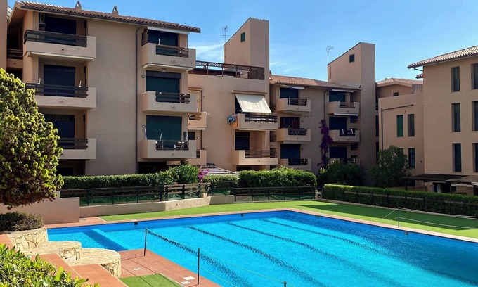 La Maddalena Apartment | Three-room apartment 5 min from the sea + private parking space
