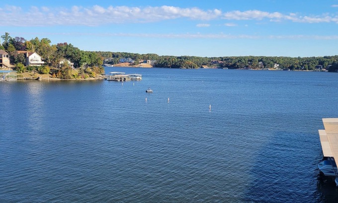 Osage Beach Condo | Three Season's Resort Lakefront Condo with Remarkable Views at Mile Marker 21