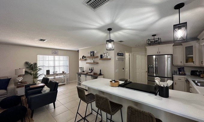 Brown House | Three Treasures Beach House