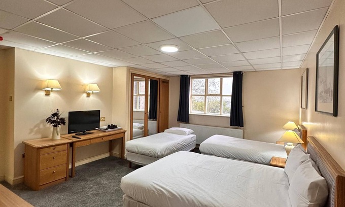 Everton Hotel | Throstles Nest Hotel